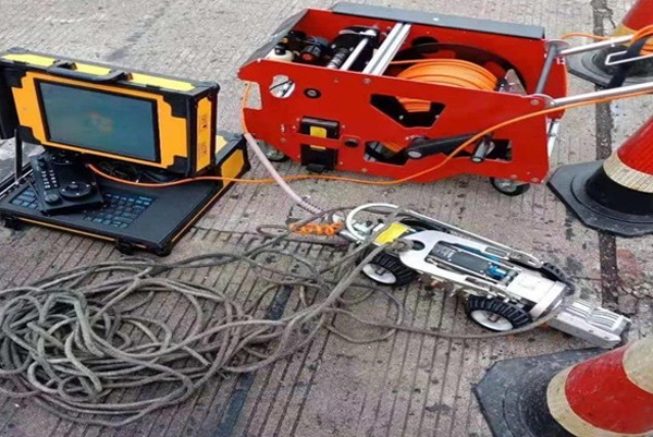 岚皋CCTV管道检测机器人